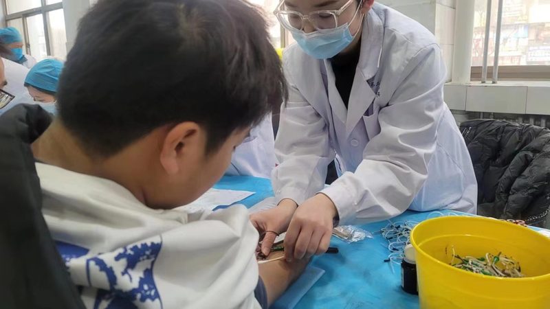 健康管理师与营养师：职责与技能的差异解析